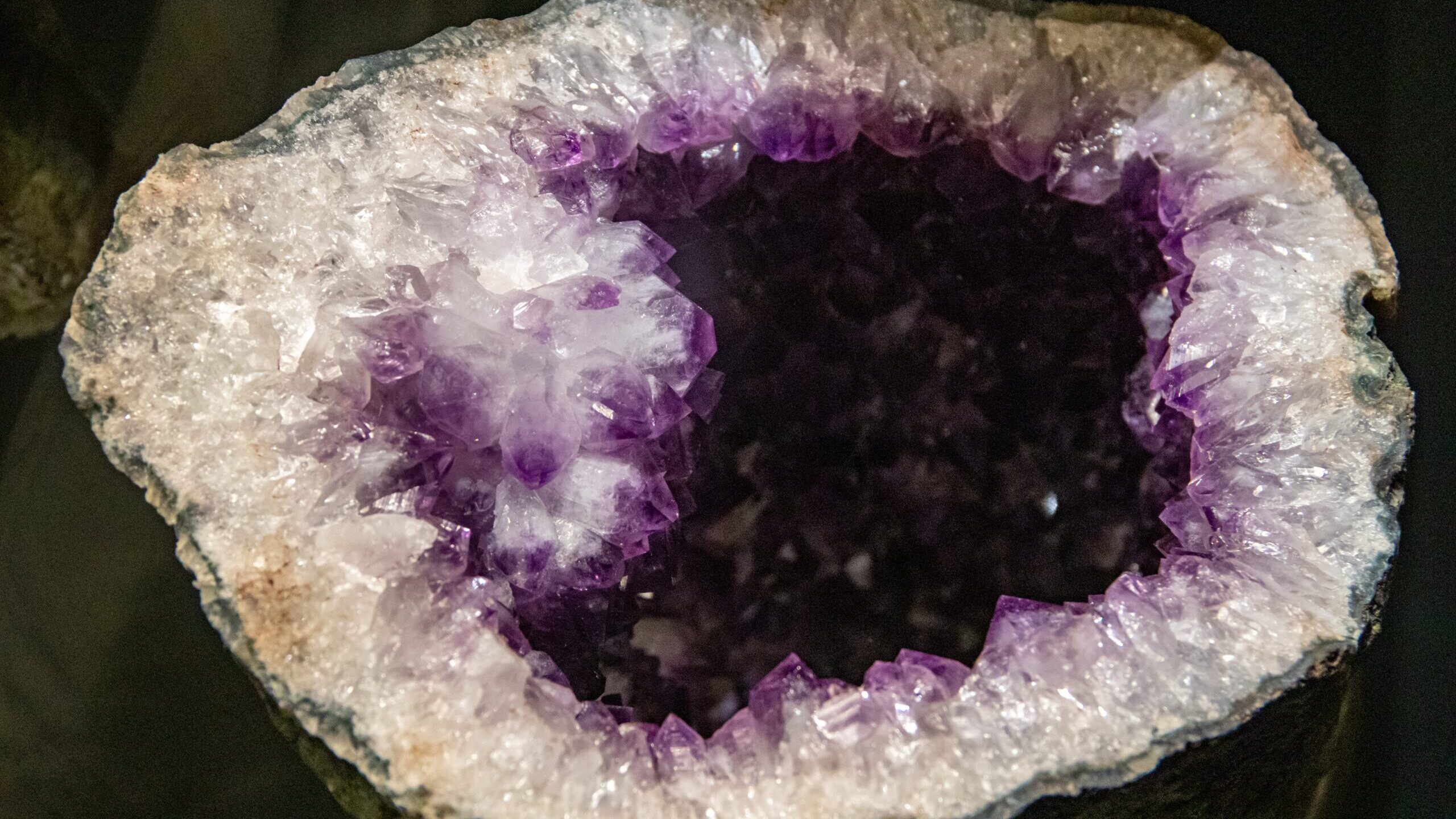 image of a purple geode